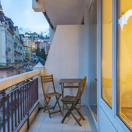 Apartment Spacious With Mountain View